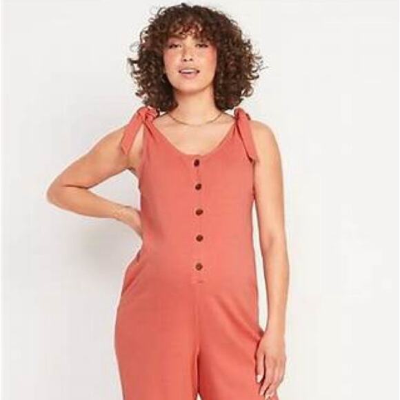 Old Navy Sugar Poppy Tie-Shoulder Henley Jumpsuit - Picture 2 of 9